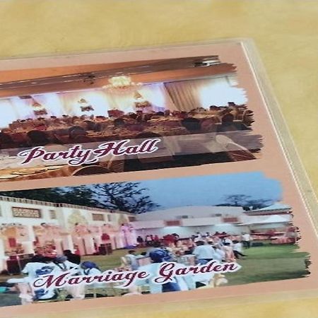Royal Dhaba, Murthal Hotel Buitenkant foto